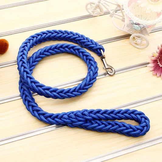 Short rope dog lead