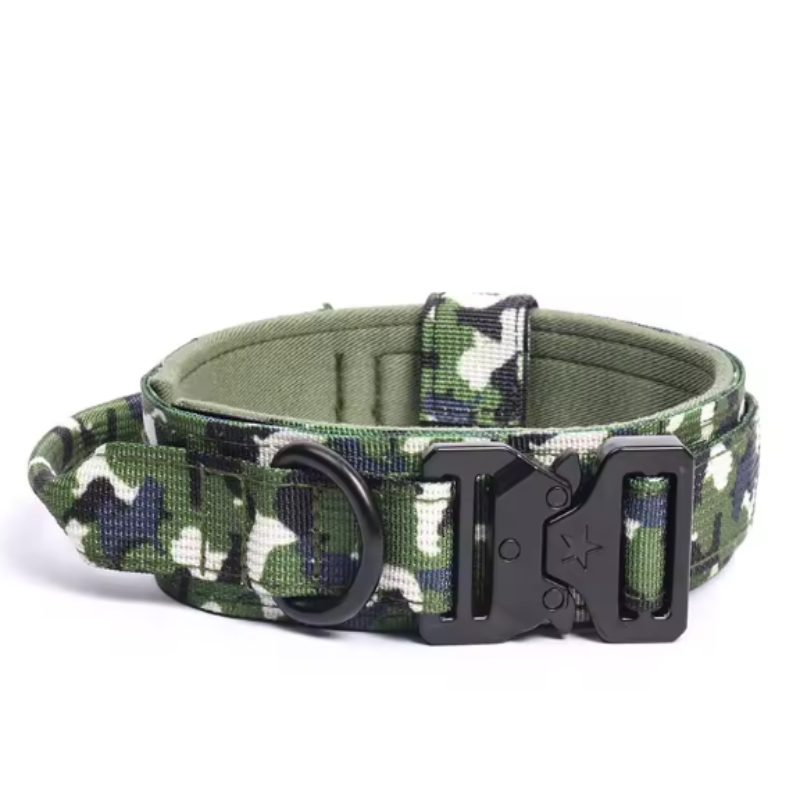 Mountain dog collar